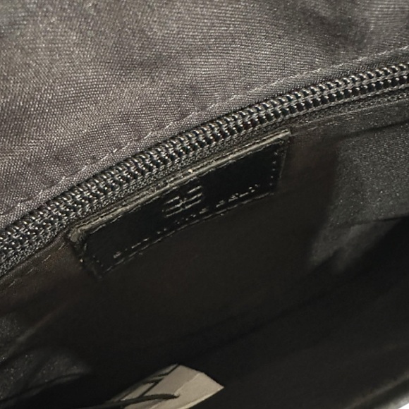 B-Low the Belt Nwt Black Rose Gold Stud Clutch - Picture 5 of 7